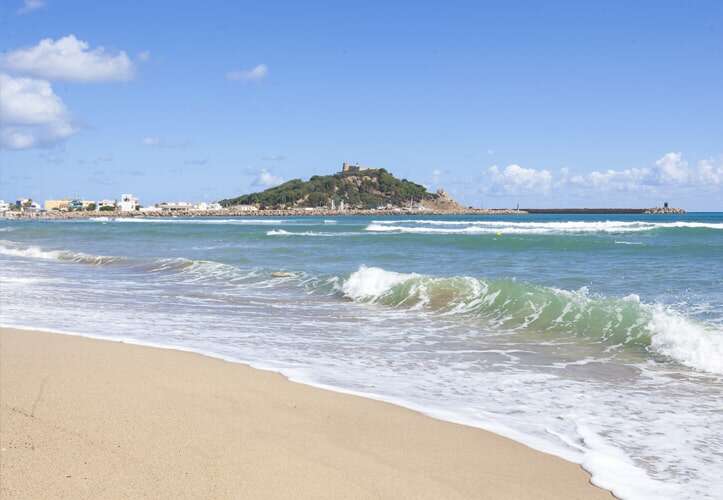 Itropika Beach