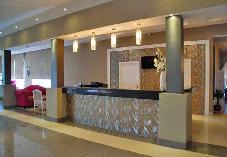 La Playa Hotel Club