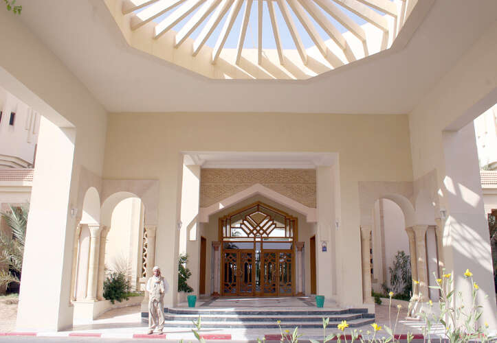 El Mouradi Douz