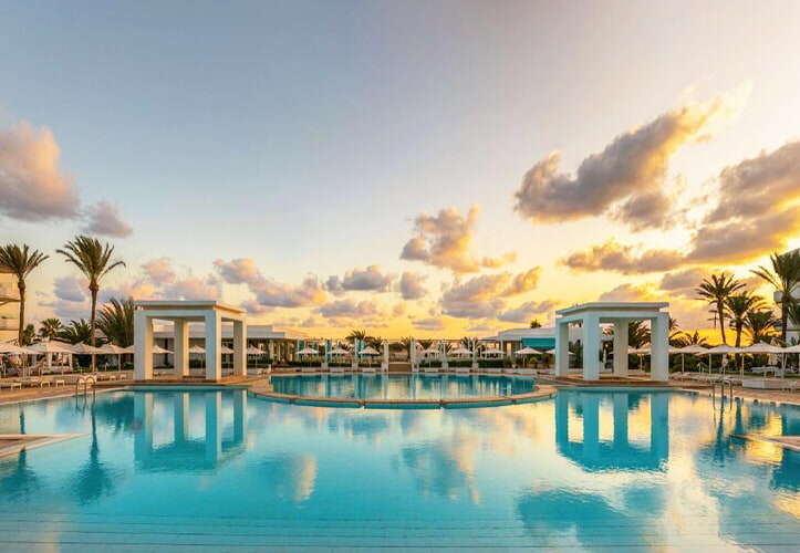 Radisson Blu Palace Resort & Thalasso